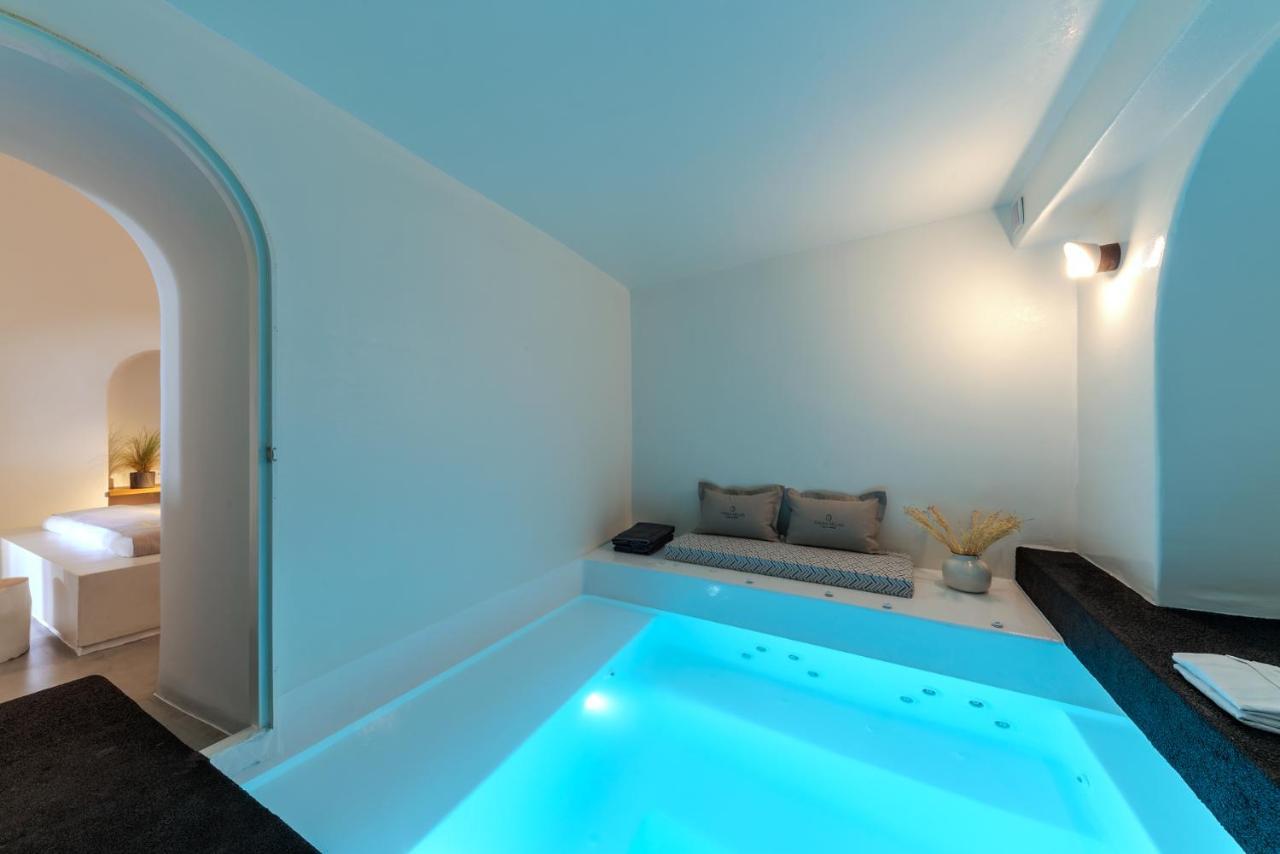 Thera Villas Fira  Exterior photo